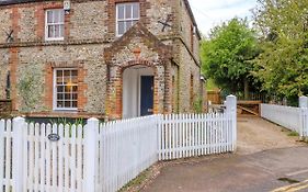 3 Station Cottages